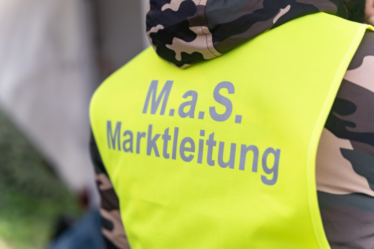 Marktleitung Warnweste